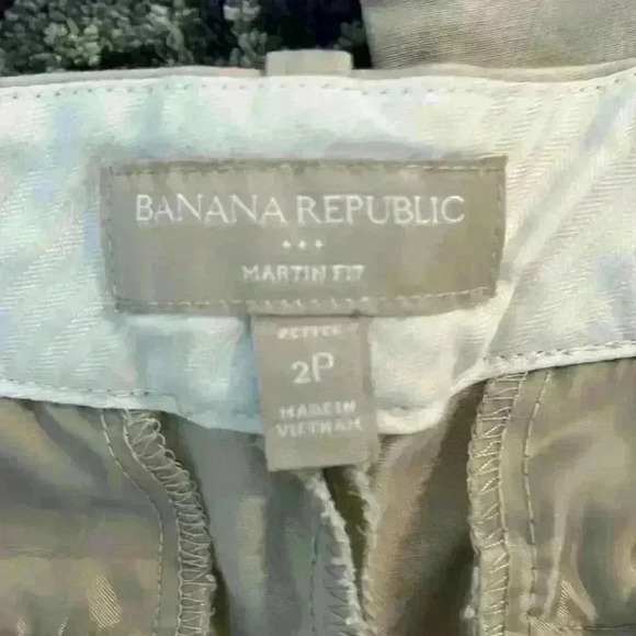 Banana republic - Picture 3 of 3